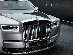 Elegance Chauffeurs Hire Ltd